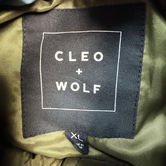 Cleo + Wolf Puffer Jacket Womens XL Green Quilted Retro Mountain Scene Back - Picture 4 of 7